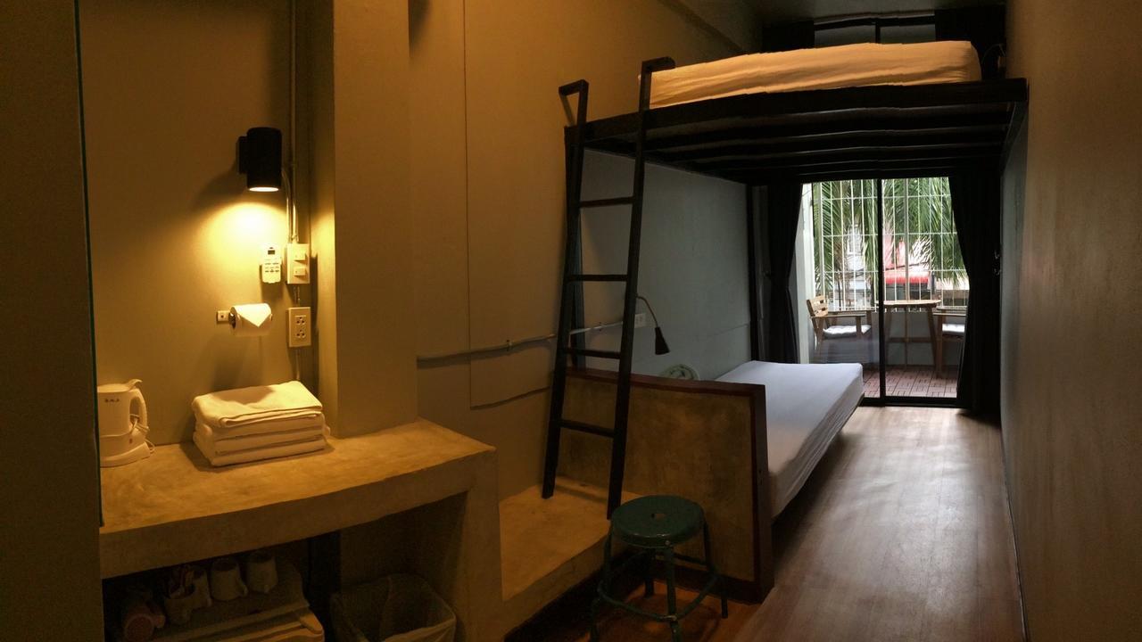 Yaksa Private Vandrehjem Bangkok Eksteriør billede